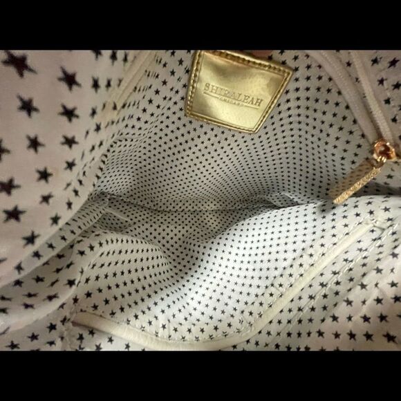 Off White Clutch With Western Fringe - Picture 6 of 6